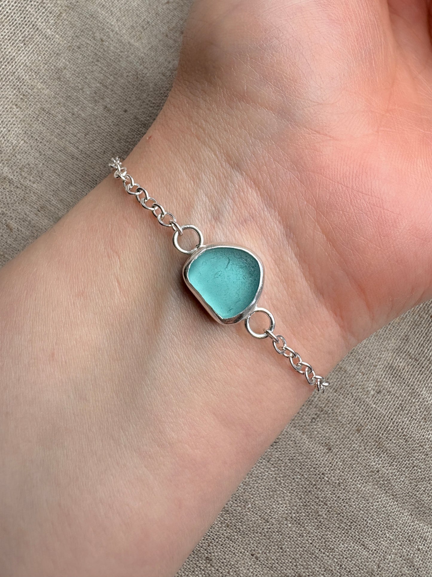 Aqua Blue Seaglass Bracelet