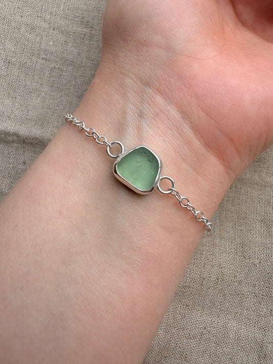 teal seaglass bracelet with extender chain