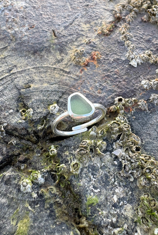 Adjustable Deep Green Seaglass Ring
