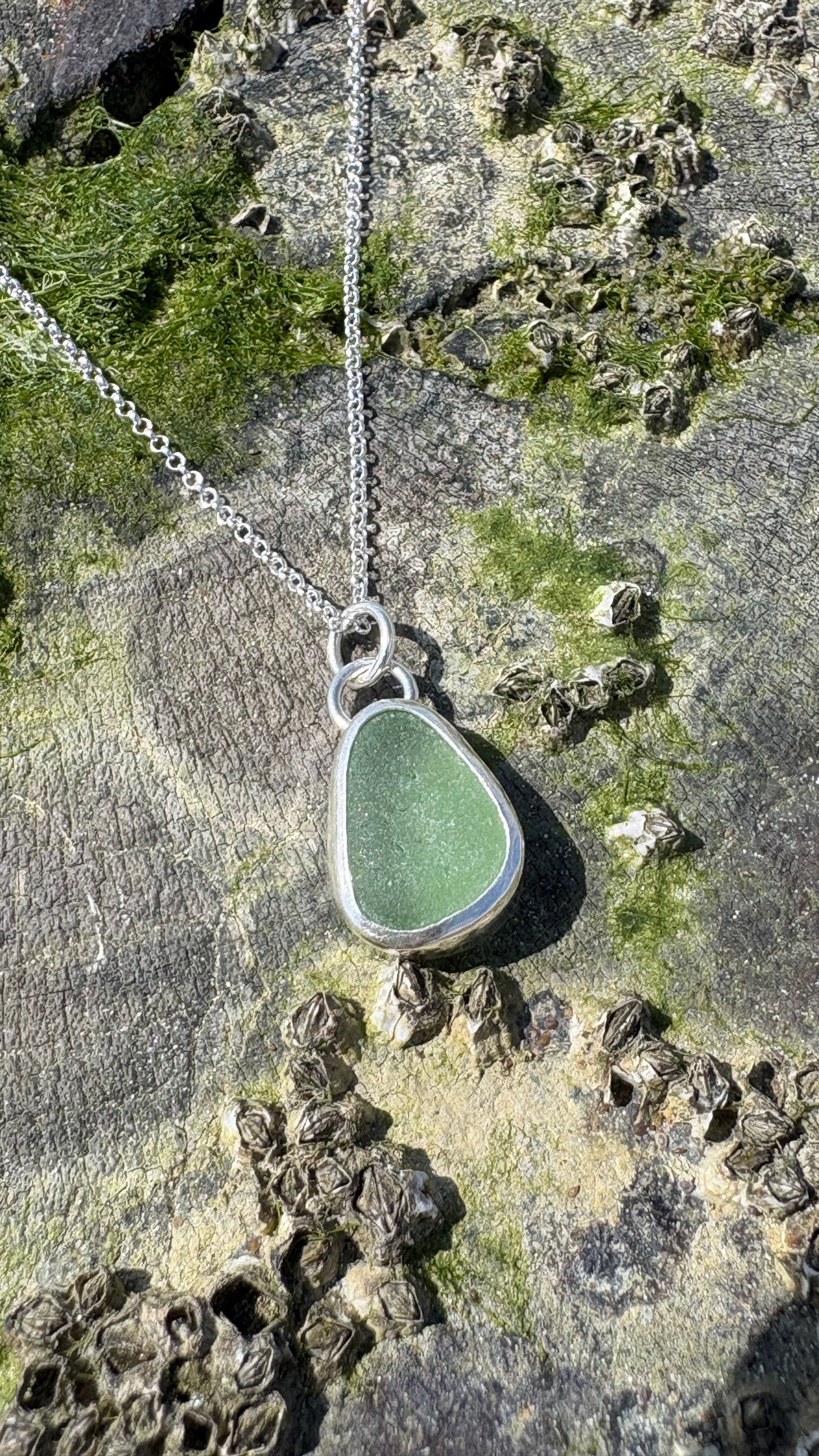 Vibrant Green Seaglass Necklace